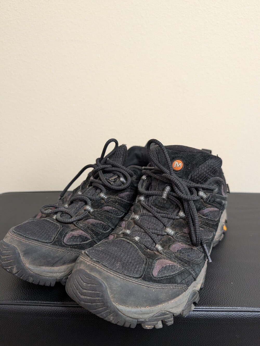 Merrell Moab 3 Waterproof Mid Hiking Boot Men's 10.5 Black Night Vibram J036551
